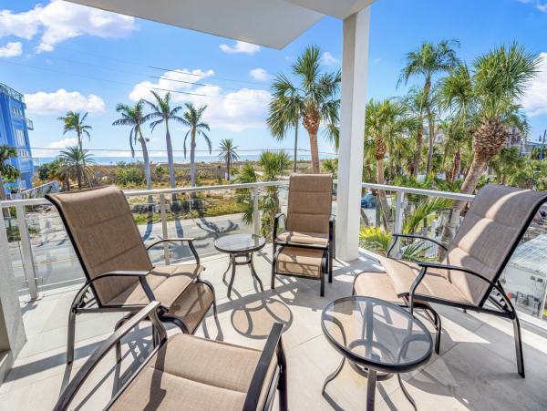 Siesta Key 4 Bedroom Vacation Rental Home Gulf Views  Private Pool Steps to Beach