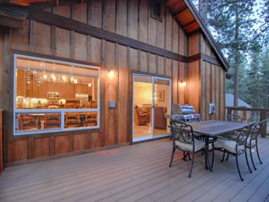 Outdoor Dining Area