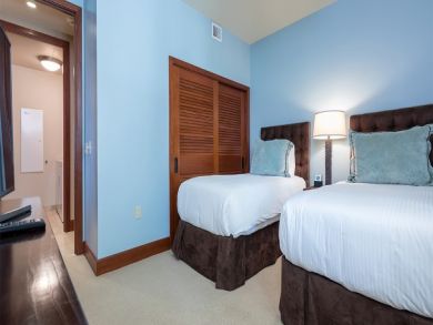 Twin Beds