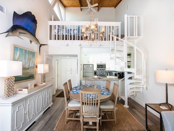 Sanibel Island Beachfront Retreat 2 Bedrooms Plus Loft