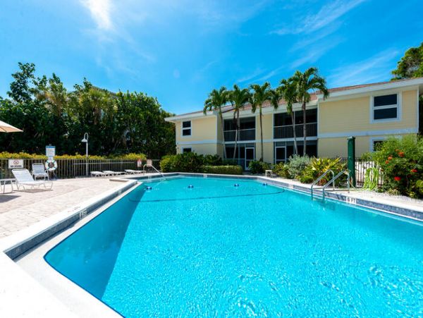 Sanibel Island Beachfront Retreat 2 Bedrooms Plus Loft