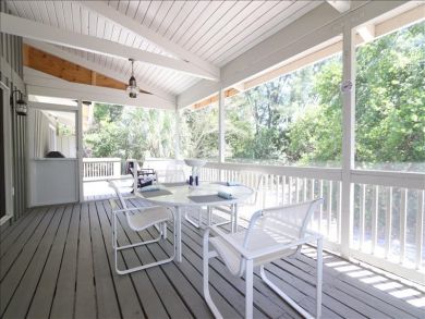 Two Bedroom Two Bathroom Single Family Home Sleeps 6 Guests Two Bedroom Two Bathroom Single Family Home Sleeps 6 Guests