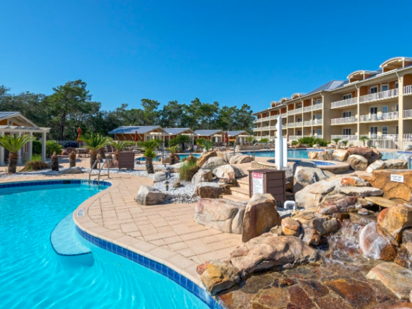 Three Bedroom Condo 0.2 miles from the beach