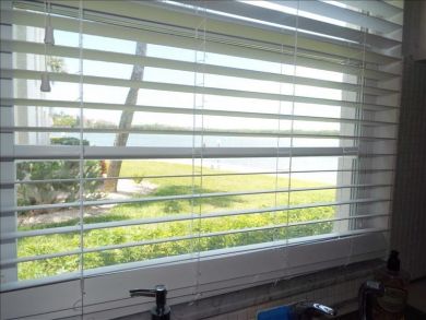 Two Bedroom Two Bathroom Condo with Sarasota Bay View