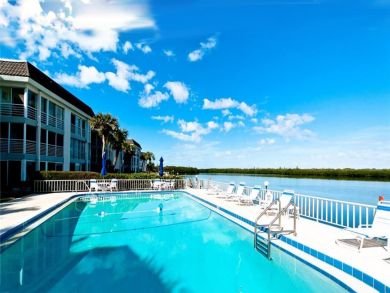 Great Value Rental Sleeps Four Canal View & Close to Beach