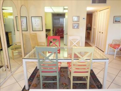 Ground floor end unit Beachside