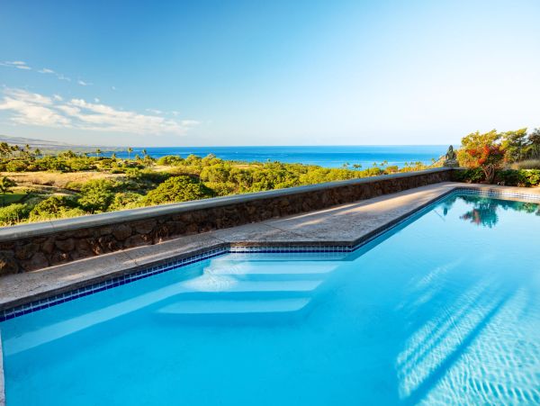 Home with Exceptional Views of the Ocean Three Bedrooms