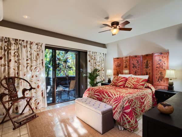 Home with Exceptional Views of the Ocean Three Bedrooms
