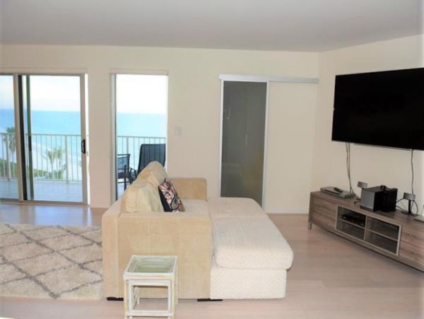 Longboat Key Vacation Condo Two Bedrooms Sleeps 5