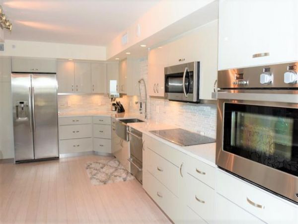 Longboat Key Vacation Condo Two Bedrooms Sleeps 5