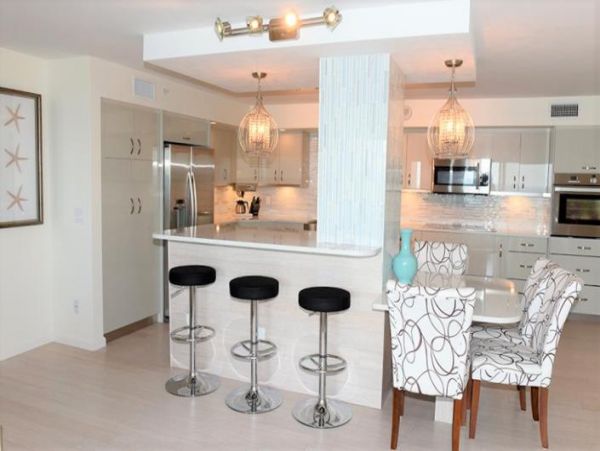 Longboat Key Vacation Condo Two Bedrooms Sleeps 5