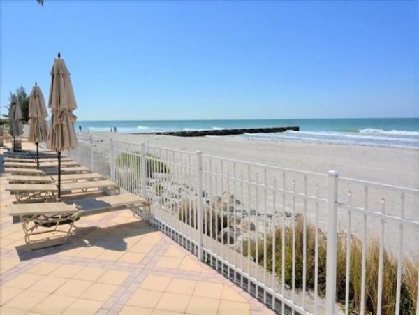 Longboat Key Vacation Condo Two Bedrooms Sleeps 5