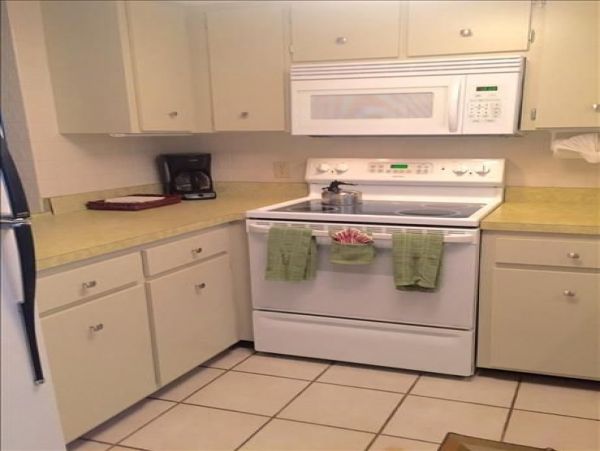 Longboat Key Great Value 2 Bedroom Beach Condo Sleeps 6