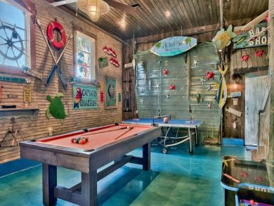 Right Next To the Beach! Deeded Beach Access! Private Pool!