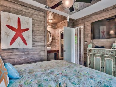 Right Next To the Beach! Deeded Beach Access! Private Pool!