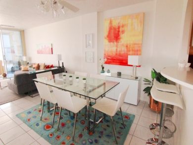 Dining Table & Chairs