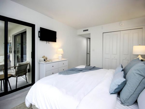 Sanibel Island Beachfront Condo Rental  Gulf View Vacation Condo with Updated Interiors