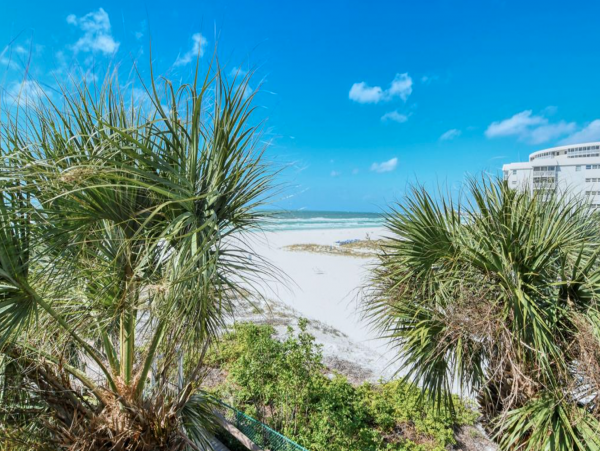 Rare Siesta Key Four Bedroom Beach Townhome Large Balcony