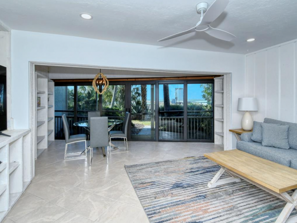 Rare Siesta Key Four Bedroom Beach Townhome Large Balcony
