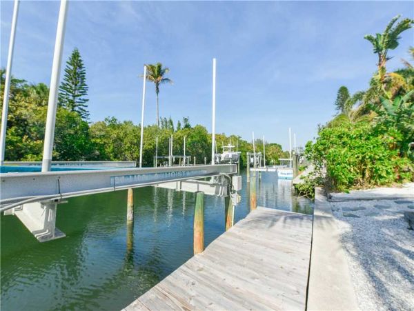 Anna Maria Island Holmes Beach Luxury Vacation Rental Home