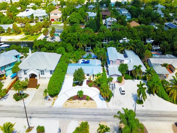 Anna Maria Island Holmes Beach Luxury Vacation Rental Home
