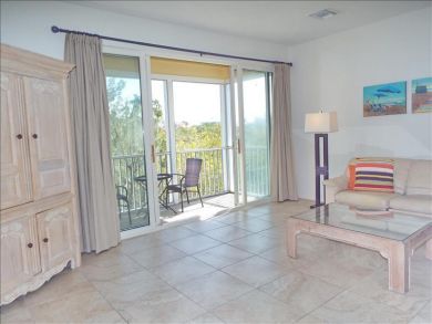Longboat Key Vacation Condo Sleeps Six Guests.