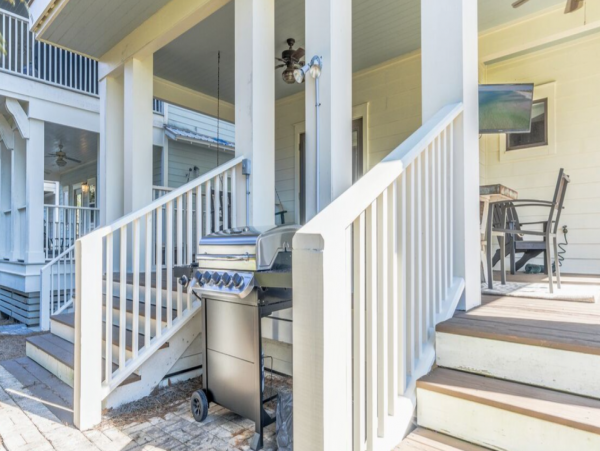 Seacrest Five Bedrooms Sleeps 16 Guests Short Walk to Beach