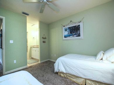 Twin Bedded Room