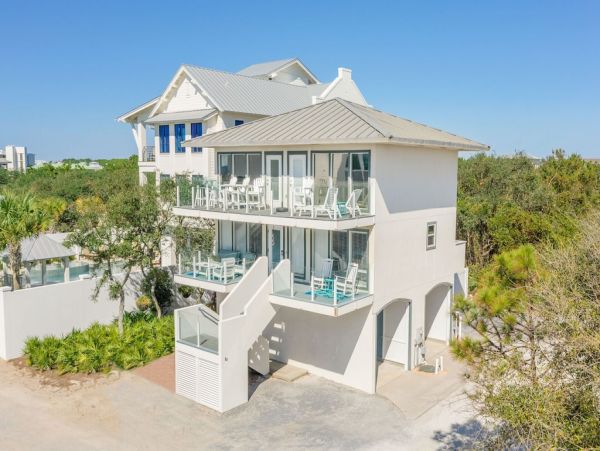 Seagrove Beach Vacation Home Close to Beach Sleeps 11 Guests