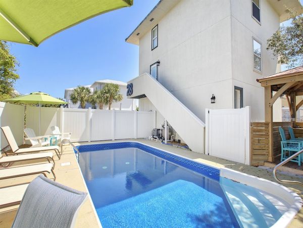 Seagrove Beach Vacation Home Close to Beach Sleeps 11 Guests