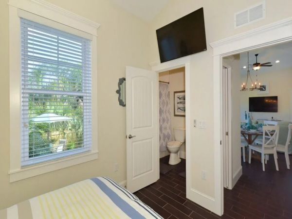 A Stunning Anna Maria Island Vacation Home Great Pool Home!