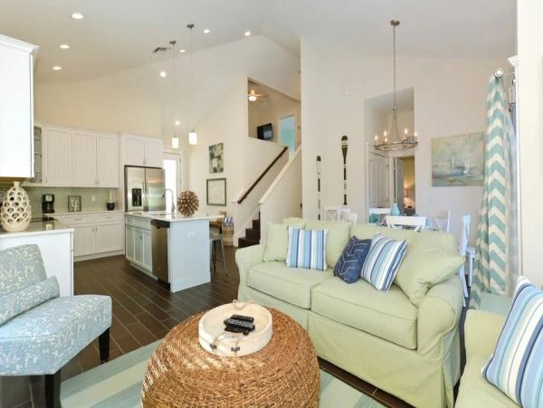 A Stunning Anna Maria Island Vacation Home Great Pool Home!