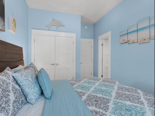 Three Bedroom Destin Vacation Rental with Private Pool