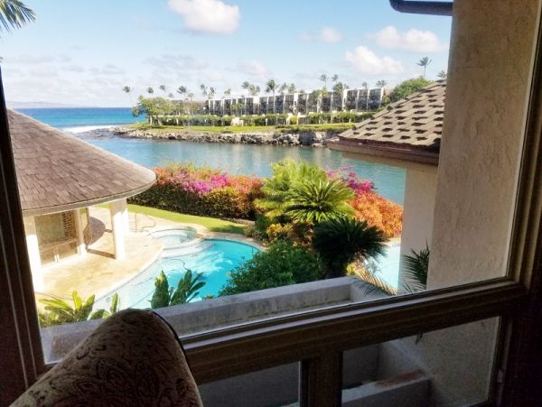 Kapalua Short Walk to Beach Three Bedroom Vacation Home