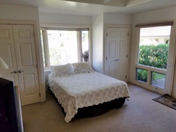 Kapalua Short Walk to Beach Three Bedroom Vacation Home