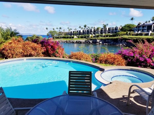 Kapalua Short Walk to Beach Three Bedroom Vacation Home