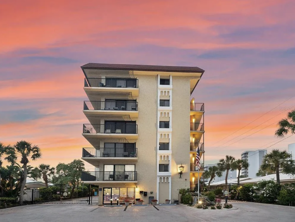Siesta Key Three Bedroom Beach Condo Sleeps 8 Full Gulf View