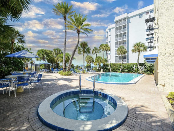 Siesta Key Three Bedroom Beach Condo Sleeps 8 Full Gulf View