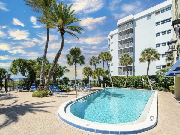 Siesta Key Three Bedroom Beach Condo Sleeps 8 Full Gulf View