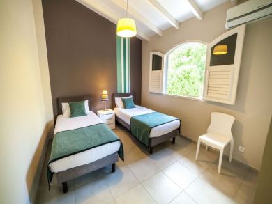 Luxury Martinique Vacation Home Four Bedrooms Sleeps 10