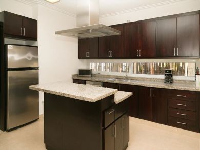 Three Bedroom Luxury Accommodation in Costa Hermosa