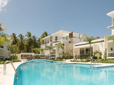 Three Bedroom Luxury Accommodation in Costa Hermosa