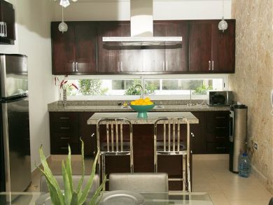 Pools Condo, 2 bedrooms, Nice interior, Great Location.