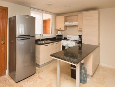 One Bedroom Beach Accommodation form $999 a Week!