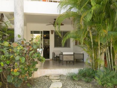 Value Priced Beach Condo Steps to Sand Walk to Dining Ground
