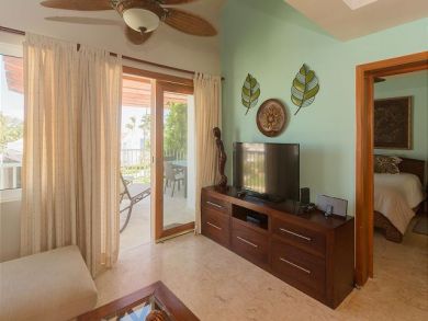 One Bedroom Value Priced Accommodation Ocean View Condo