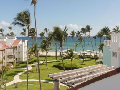 One Bedroom Value Priced Accommodation Ocean View Condo