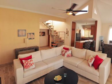 Condo, Pool, Views, Interior Quality! Condo, Pool, Views, Interior Quality!