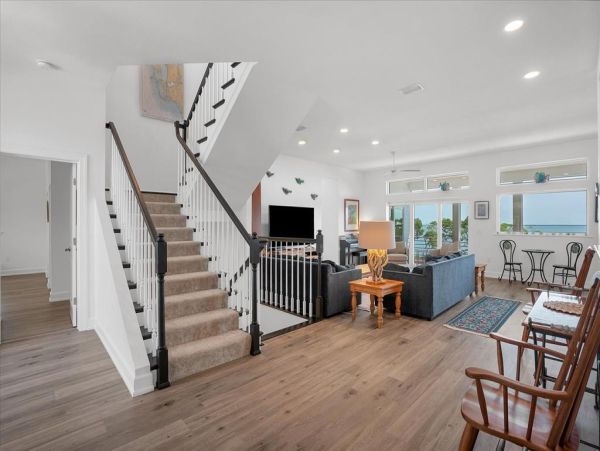Boca Grande Luxury 4-Bedroom Bayfront Home with Dock and Short Walk to Sandy Beach Huge Pool!
