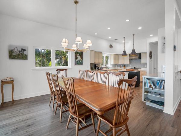 Boca Grande Luxury 4-Bedroom Bayfront Home with Dock and Short Walk to Sandy Beach Huge Pool!